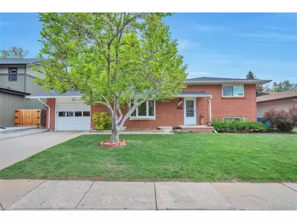 503 Lois Dr, Louisville, CO 80027