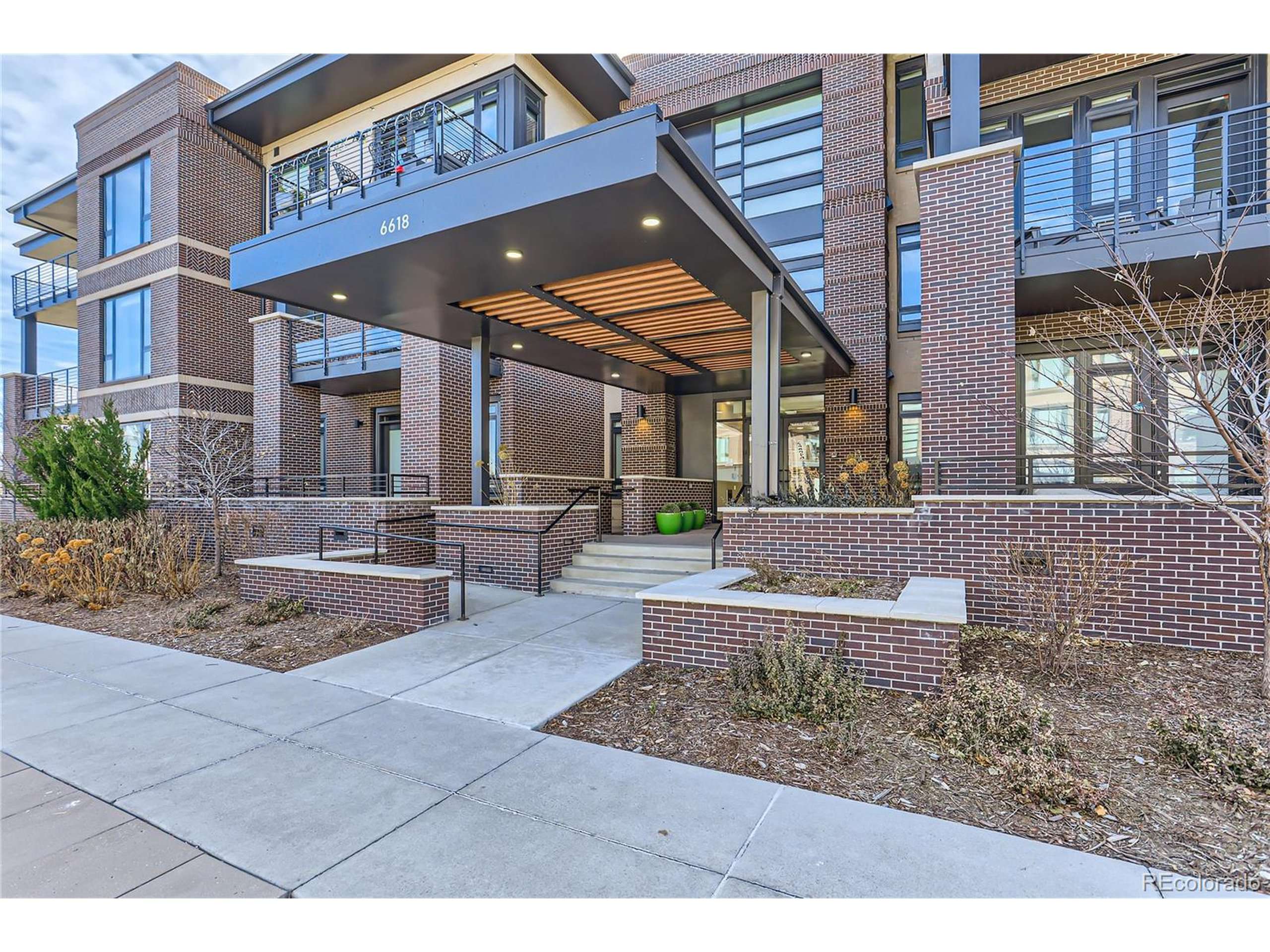 6618 E Lowry Blvd #210, Denver, CO 80230