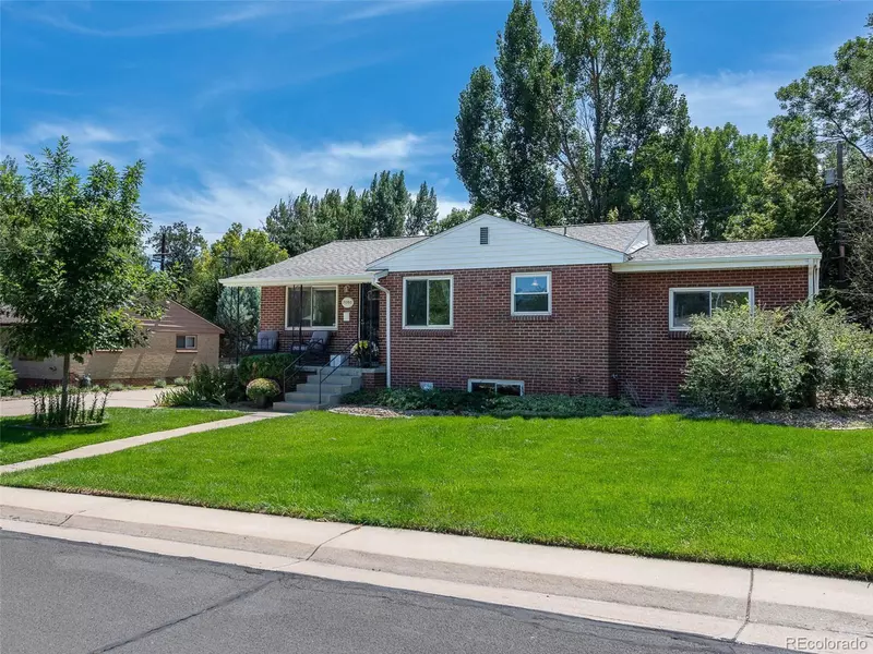 7080 W 32nd Pl, Wheat Ridge, CO 80033