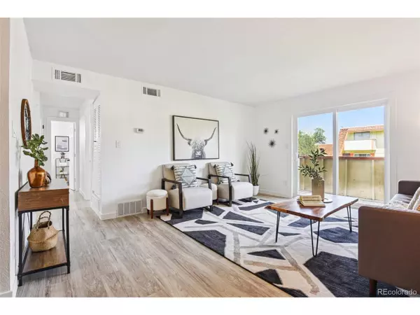 Thornton, CO 80260,10211 Ura Ln #5-206
