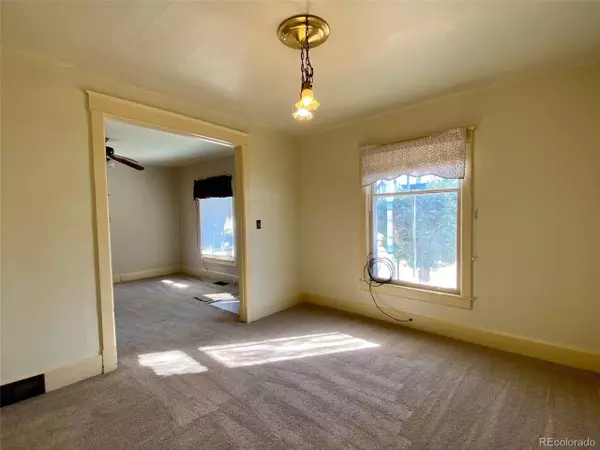 Trinidad, CO 81082,821 Pine St