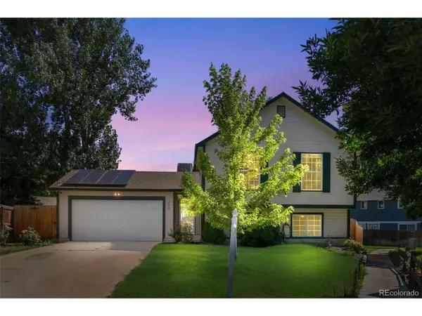 290 Greenway Cir E, Broomfield, CO 80020