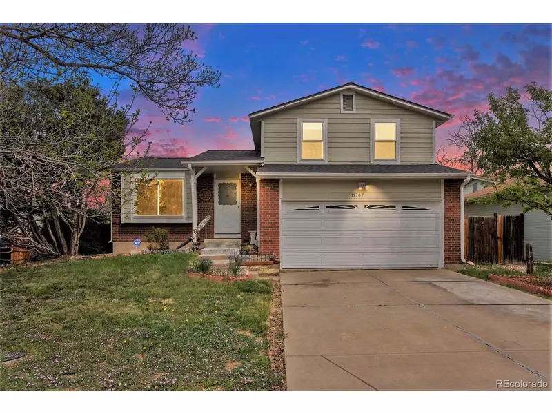 19707 E Princeton Pl, Aurora, CO 80013