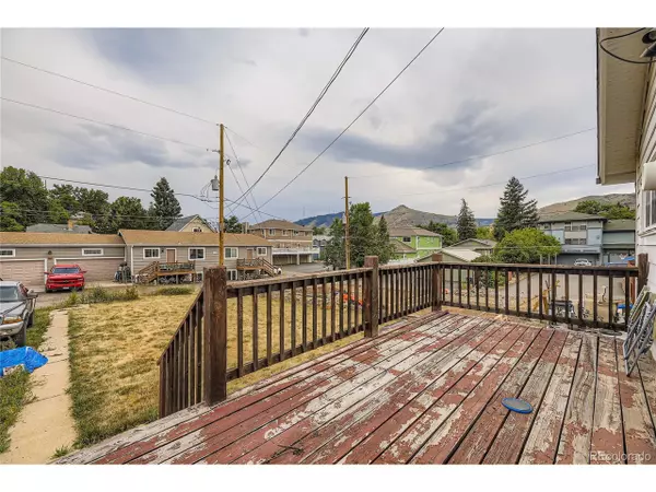 Golden, CO 80403,705 1st St