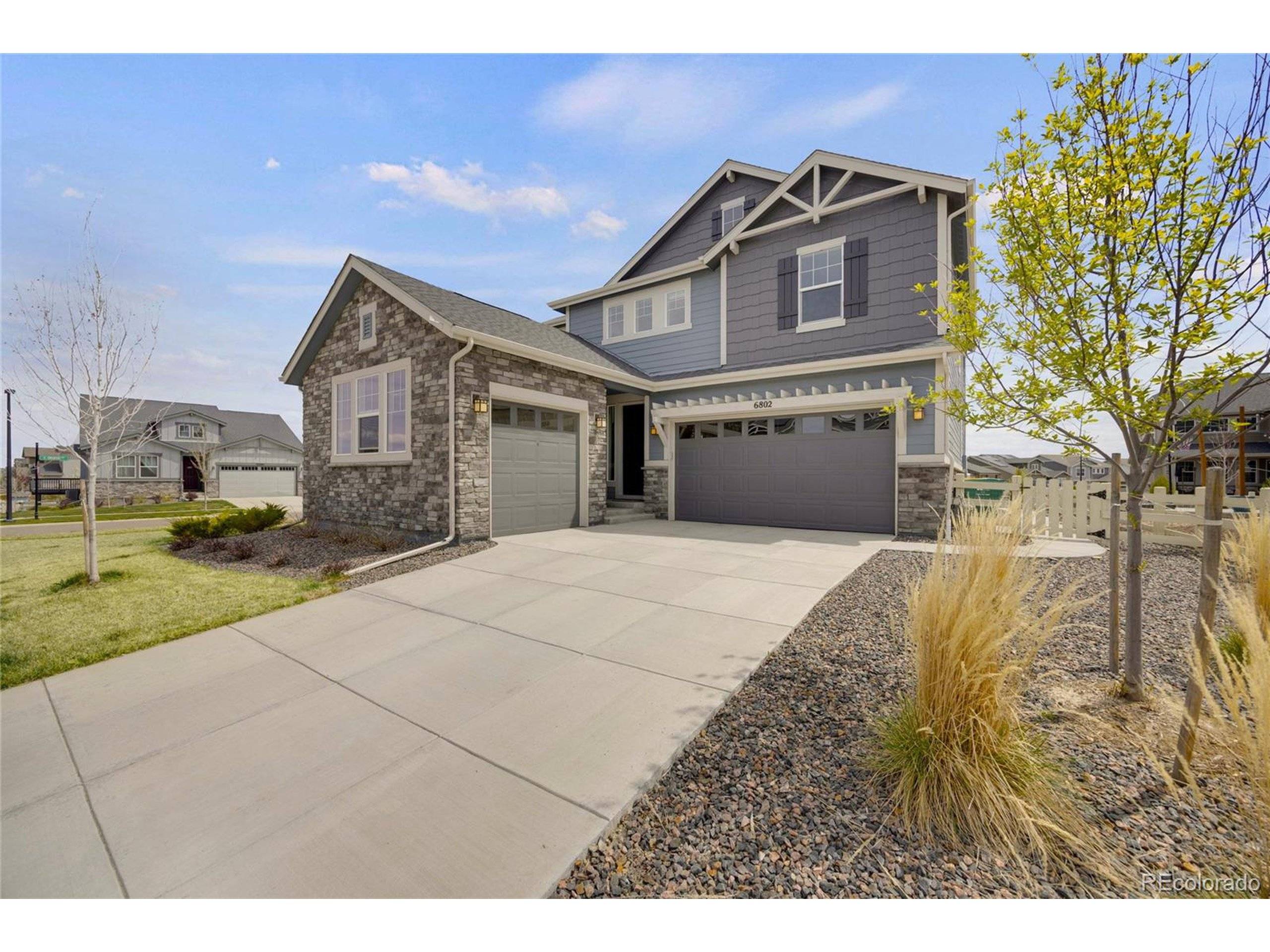 6802 S Uriah St, Aurora, CO 80016