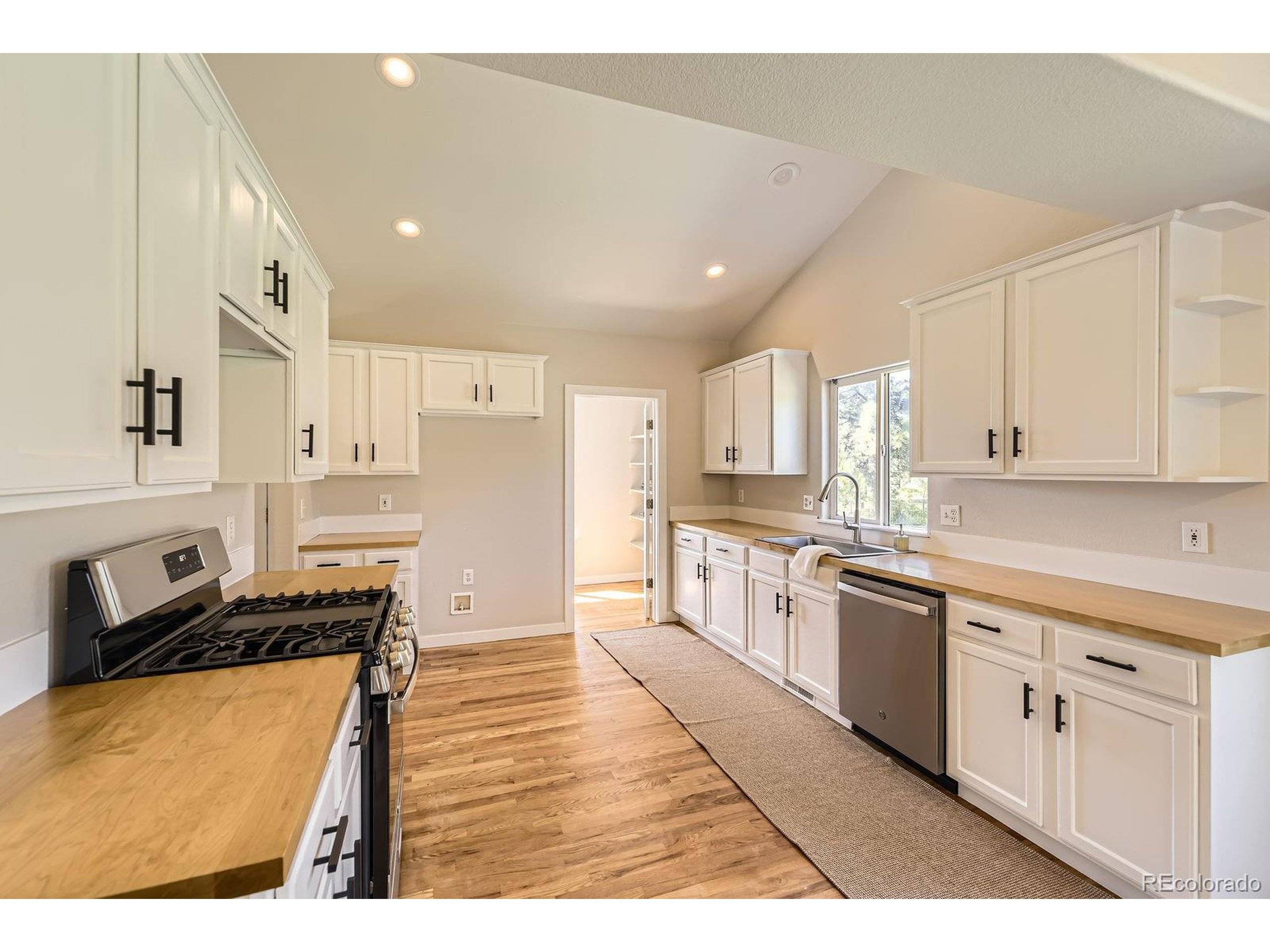Kiowa, CO 80117,27627 E Broadview Dr