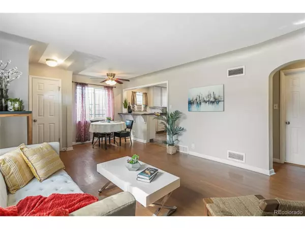 Denver, CO 80207,3361 N Glencoe St
