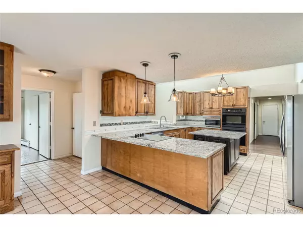 Lakewood, CO 80235,7720 W Quincy Dr