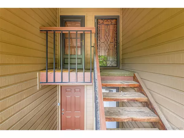 Lakewood, CO 80228,222 Wright St #302