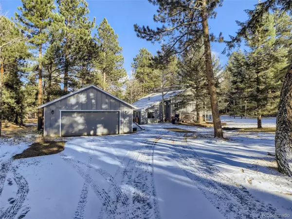 27697 Whirlaway Trl, Evergreen, CO 80439