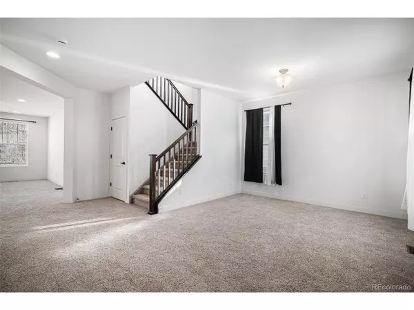 Aurora, CO 80016,7844 S Elk St