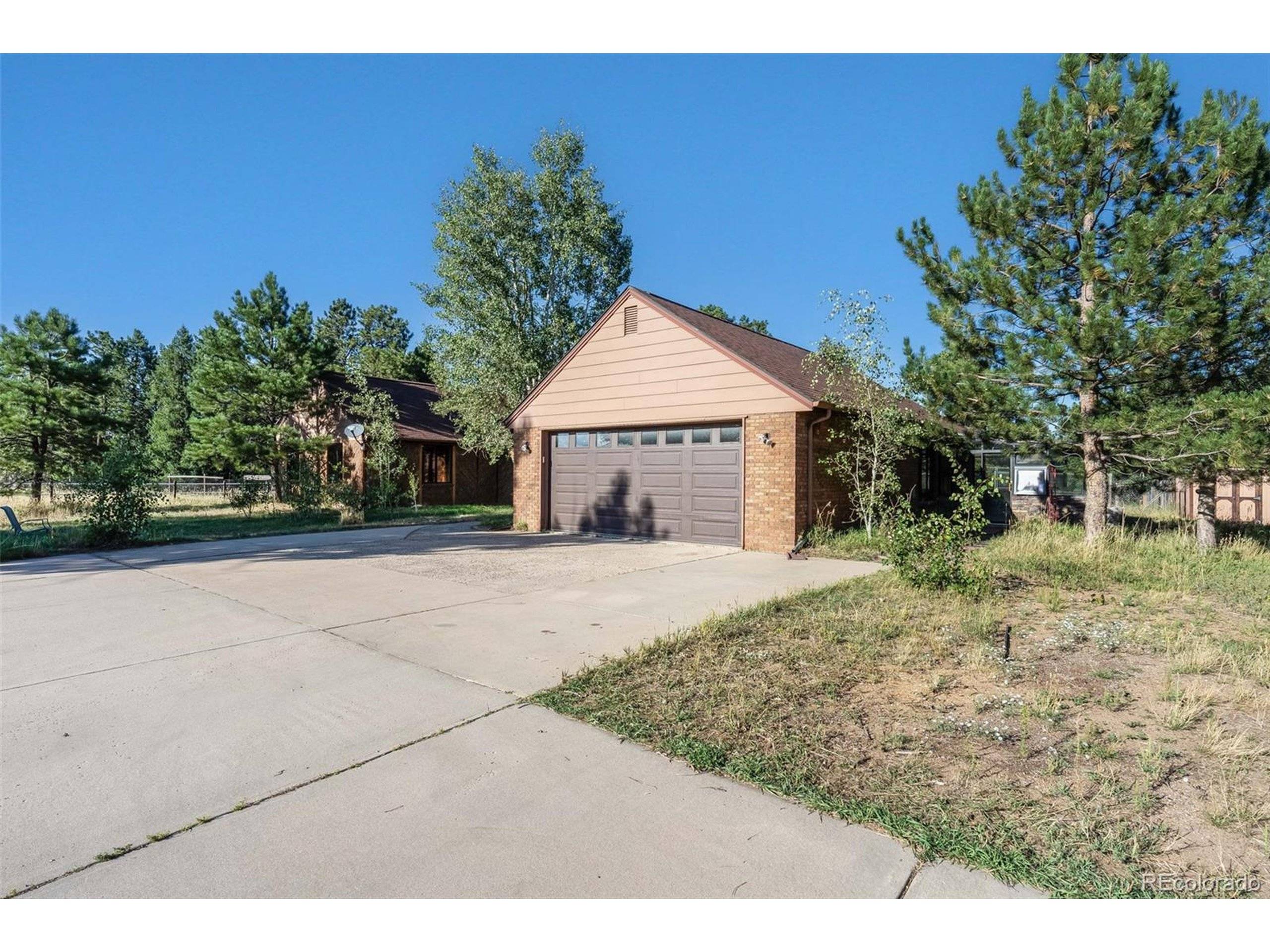 Morrison, CO 80465,7572 Surrey Dr