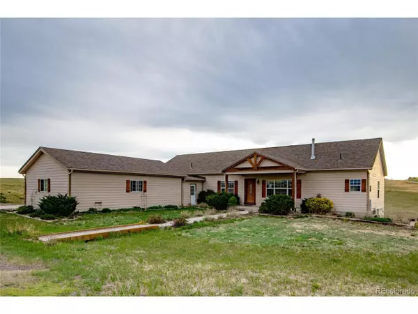 45099 Storm King Ln, Parker, CO 80138