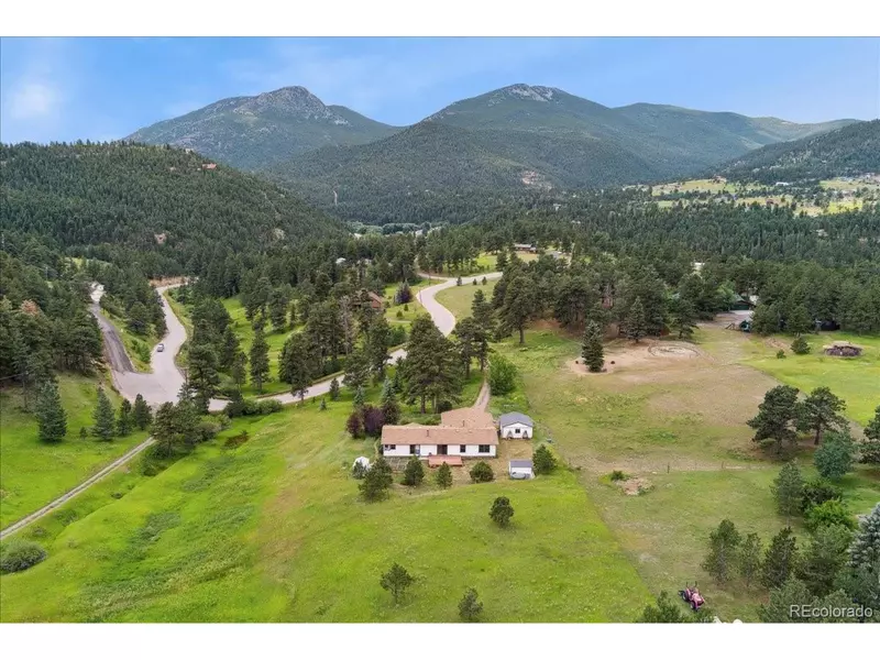 11846 Crescent Park Dr, Golden, CO 80403