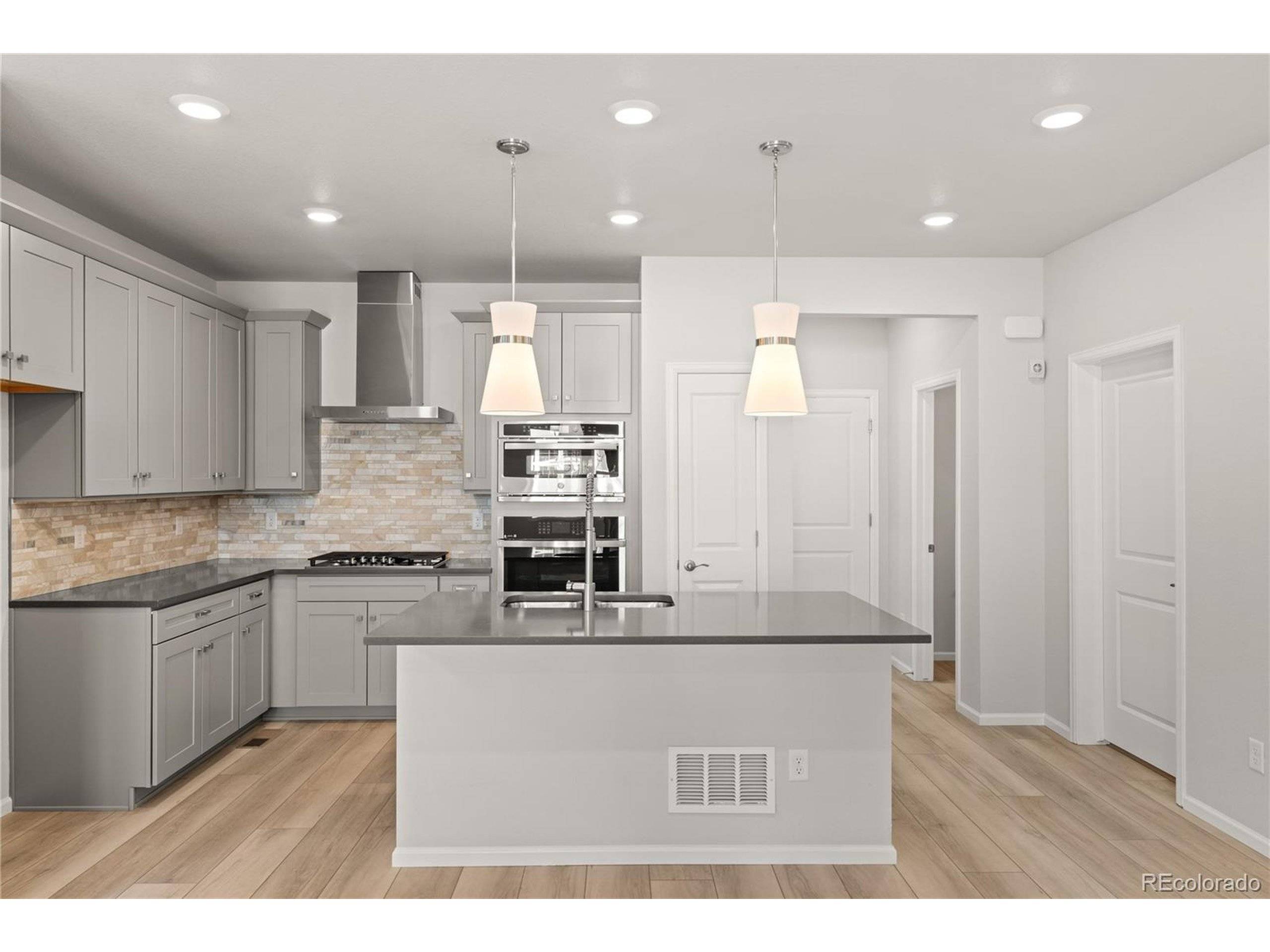 Littleton, CO 80125,7306 Watercress Dr