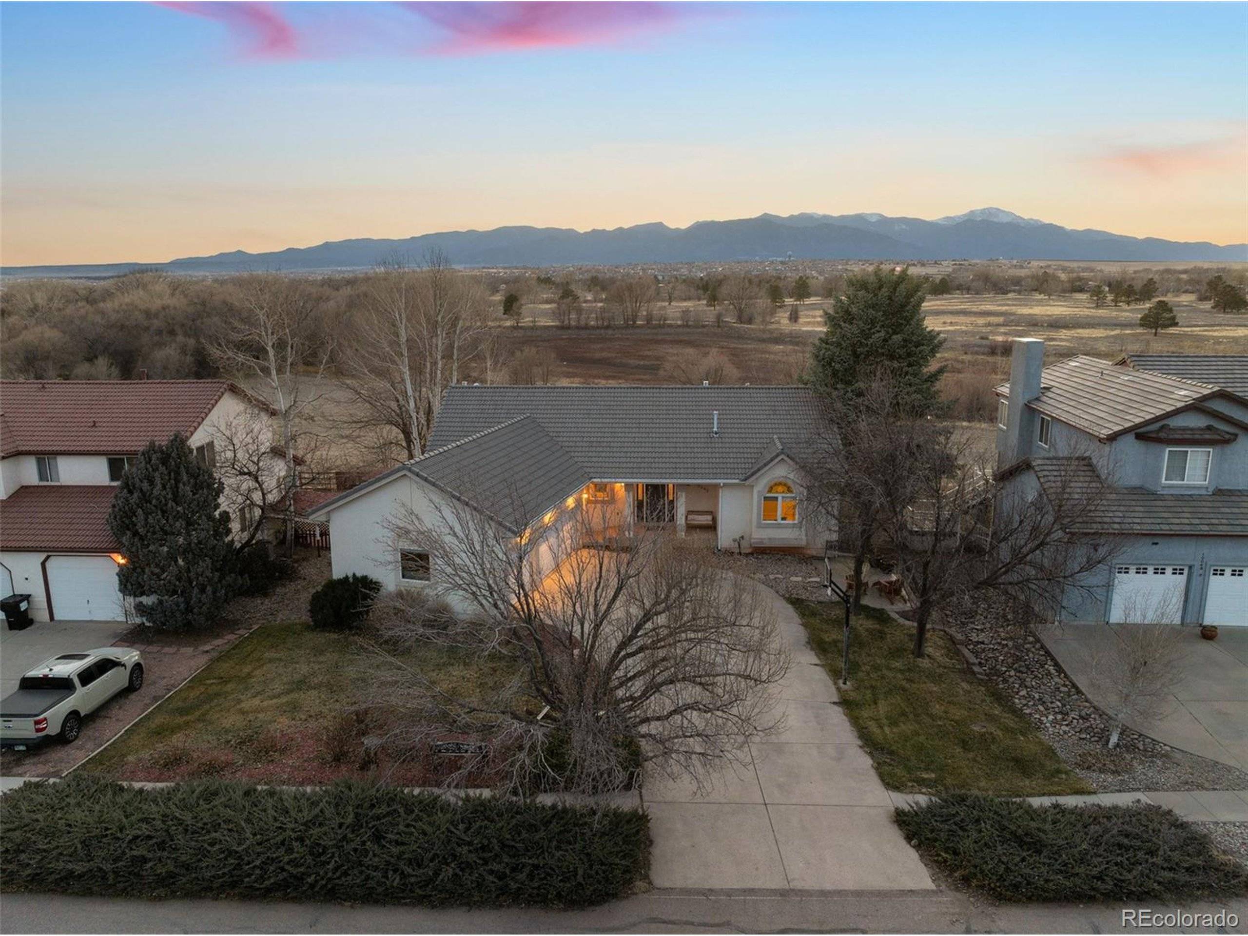 Colorado Springs, CO 80925,10042 Rolling Ridge Rd