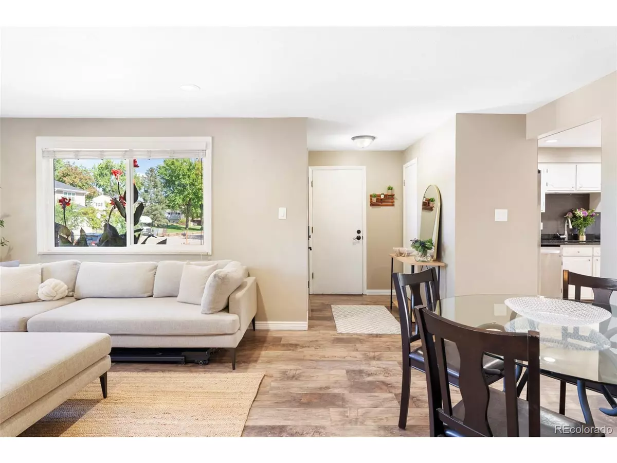 Lakewood, CO 80227,8140 W Evans Pl