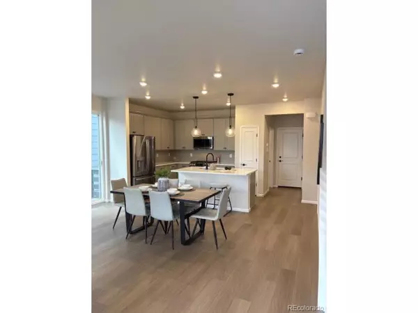 Littleton, CO 80125,7384 Watercress Dr