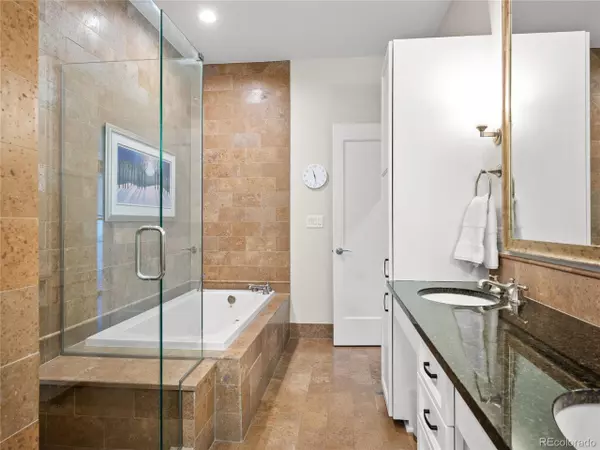 Greenwood Village, CO 80111,5455 Landmark Pl #1018