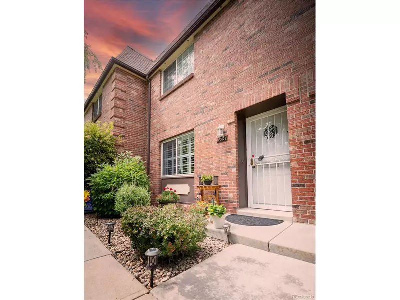 5527 S Lowell Blvd, Littleton, CO 80123