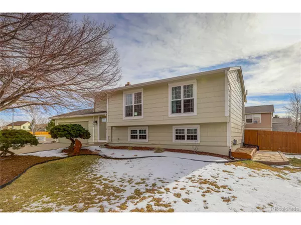 16892 E Arkansas Dr, Aurora, CO 80017