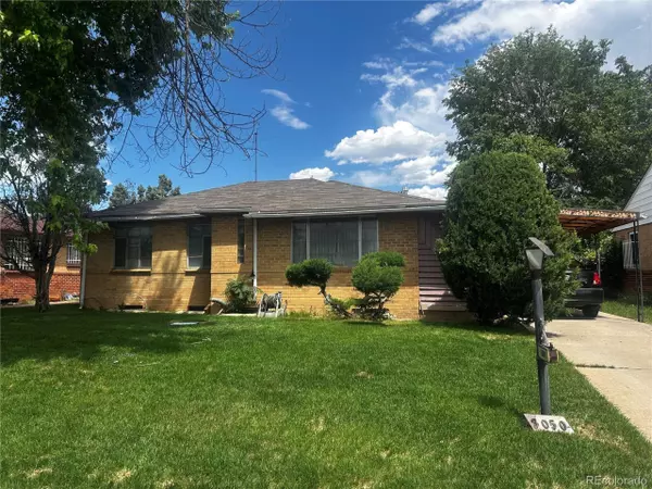3050 Ivanhoe St, Denver, CO 80207
