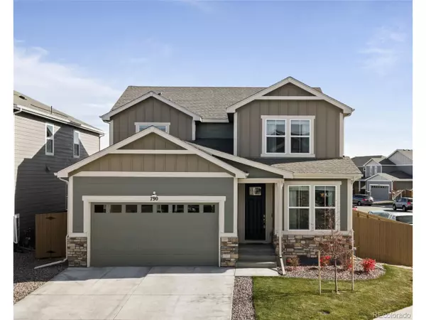 790 Griffith St, Lochbuie, CO 80603