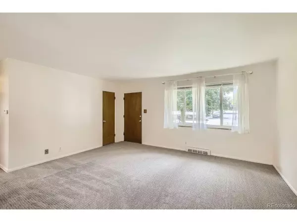 Boulder, CO 80305,3205 Moorhead Ave