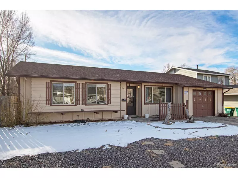 2911 Hudson St, Colorado Springs, CO 80910