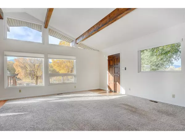 Salida, CO 81201,8742 County Road 175
