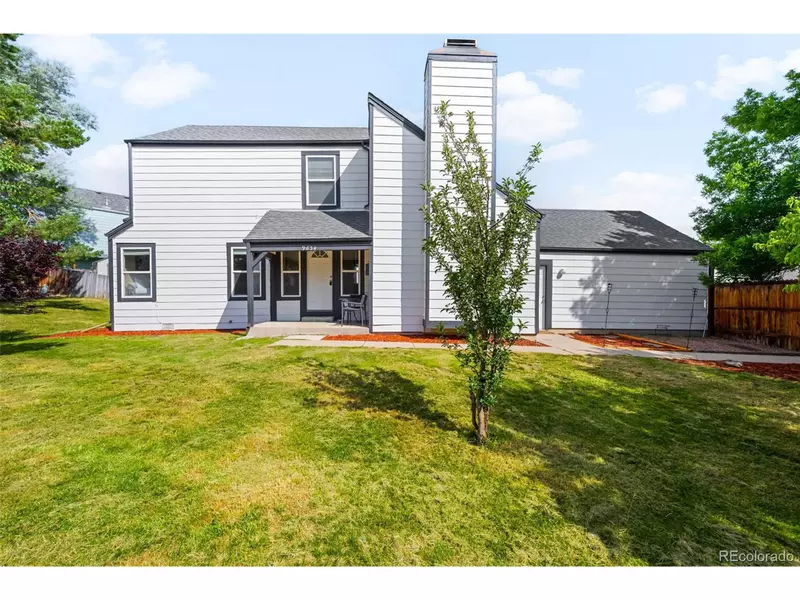 9654 W Elmhurst Pl, Littleton, CO 80128