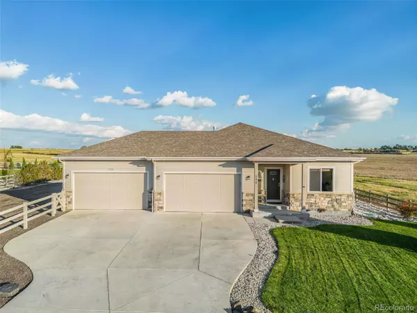 540 Remington Dr, Hudson, CO 80642