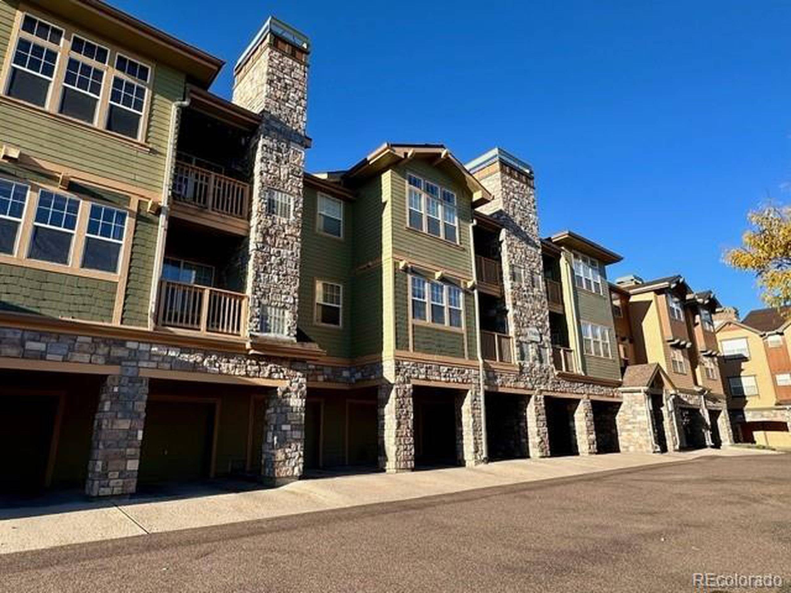 Englewood, CO 80112,15460 Canyon Gulch Ln #307