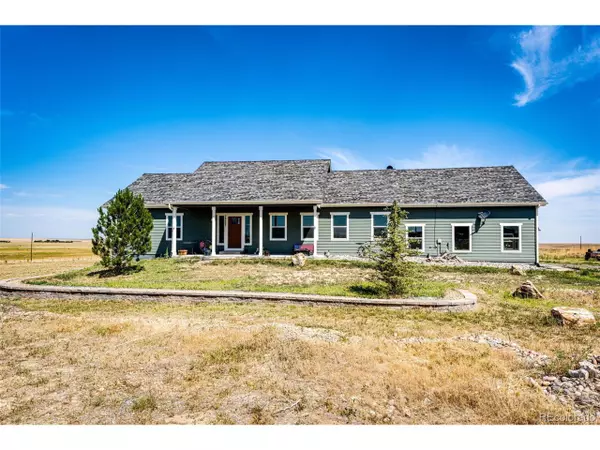 58605 E 44th Dr,  Strasburg,  CO 80136