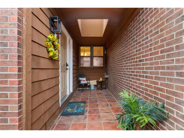 12246 E 2nd Dr, Aurora, CO 80011