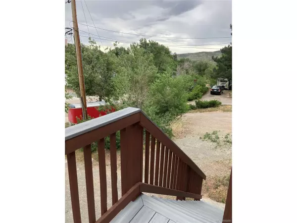 Lyons, CO 80540,1049 5th Ave