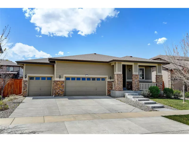 71 S Jackson Gap Way, Aurora, CO 80018