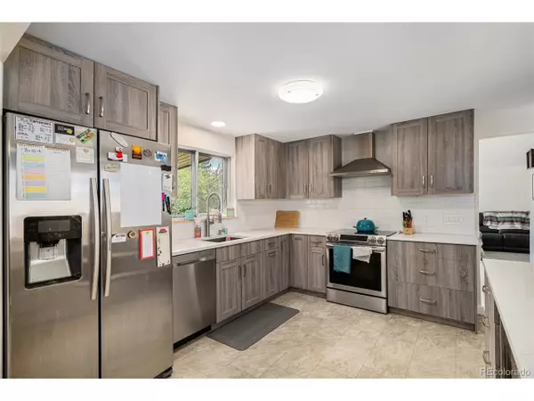 Centennial, CO 80122,6898 S Franklin Cir