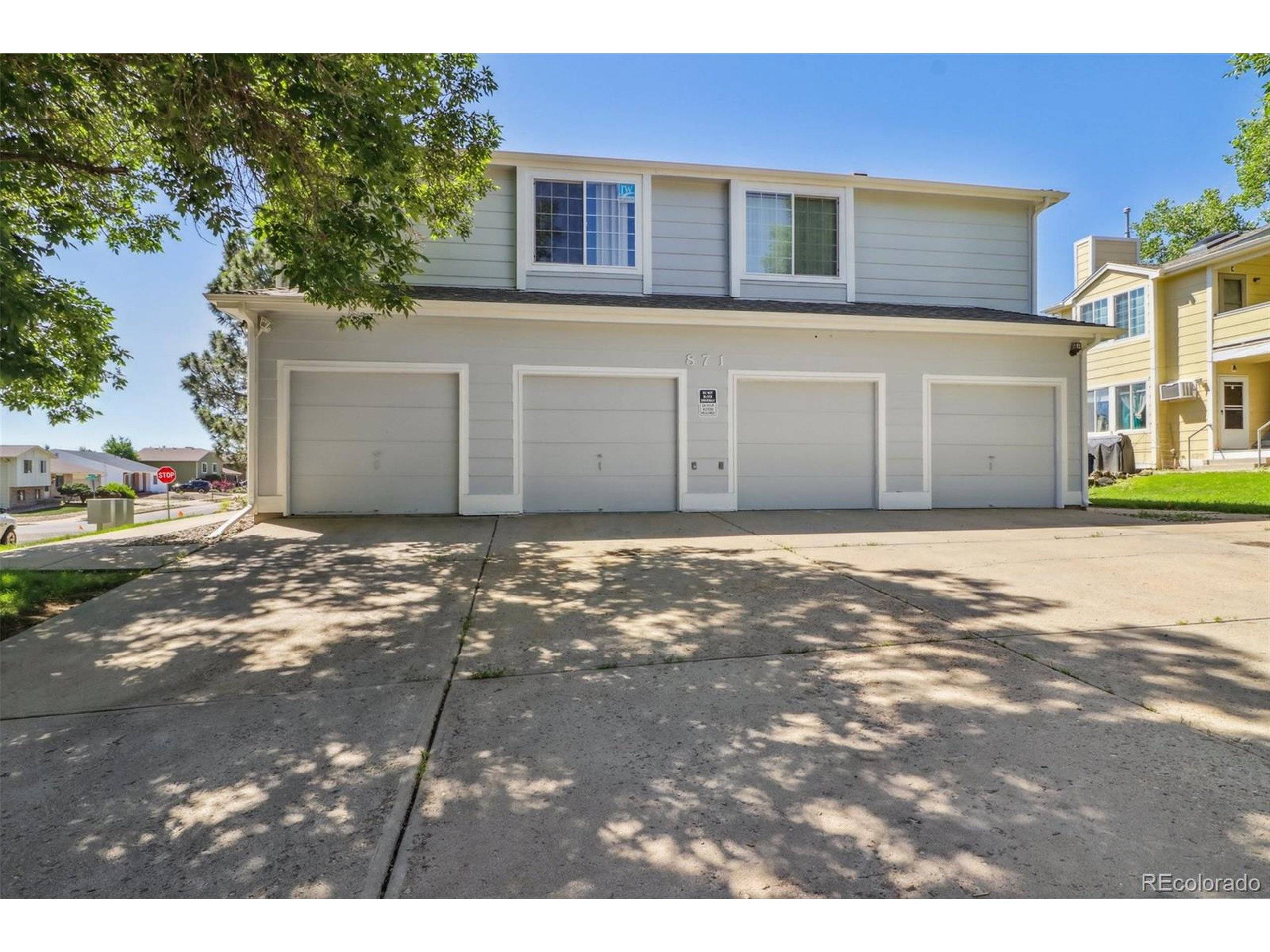 871 S Uravan Ct, Aurora, CO 80017