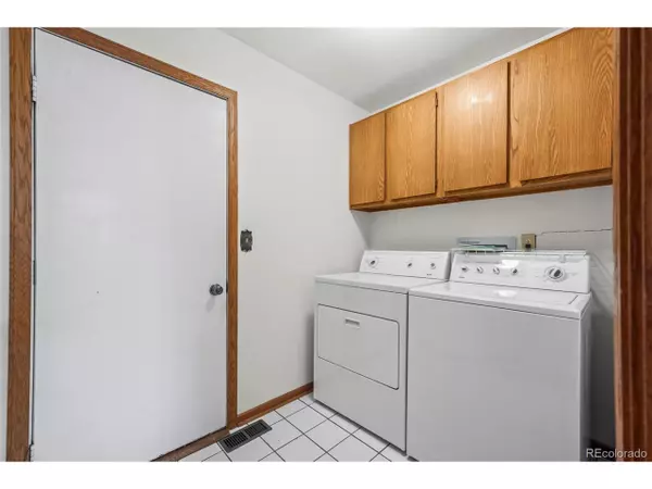 Broomfield, CO 80020,19 Douglas Dr N