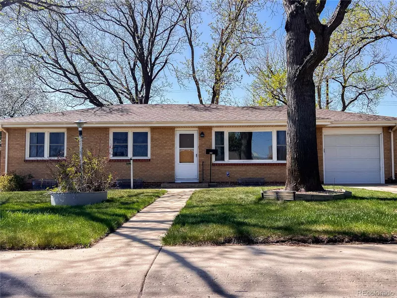 2822 W 11th St, Greeley, CO 80634