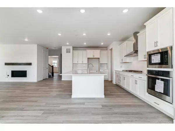Aurora, CO 80018,25254 E Warren Pl