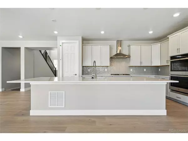 Arvada, CO 80007,9329 Russell Cir