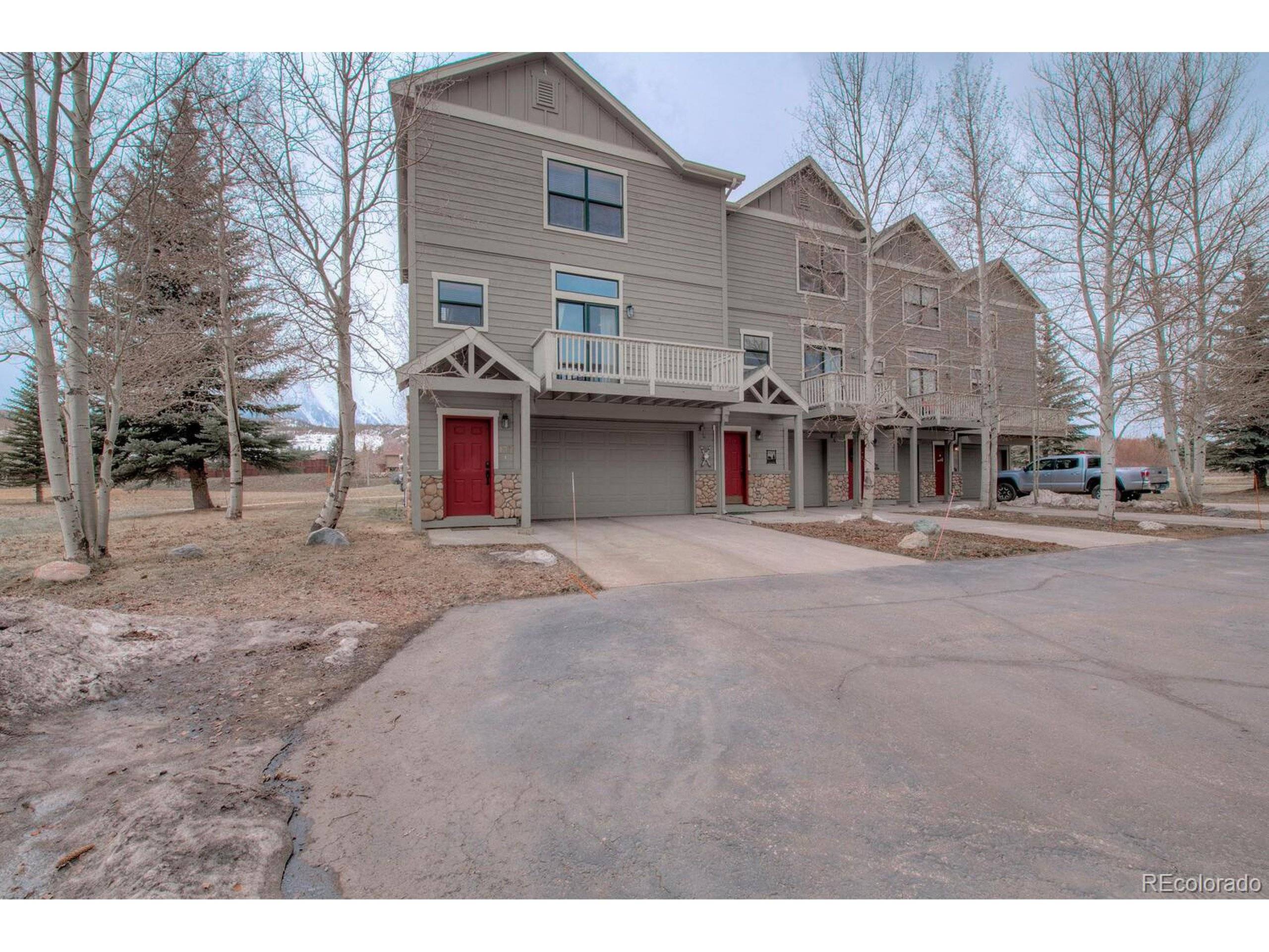 Silverthorne, CO 80498,106 Creek Ln