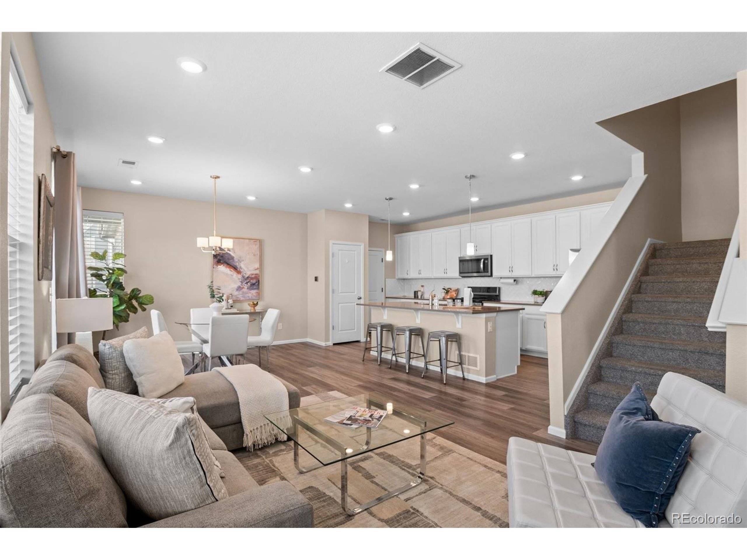 Aurora, CO 80015,21210 E Radcliff Pl