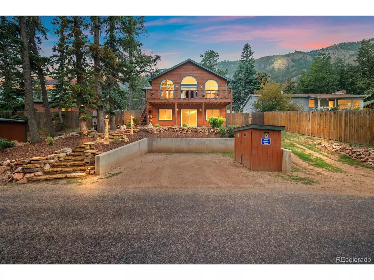 Cascade, CO 80809,9845 Mesa Rd