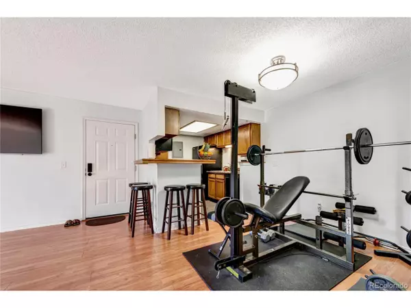 Denver, CO 80247,8225 Fairmount Dr #101