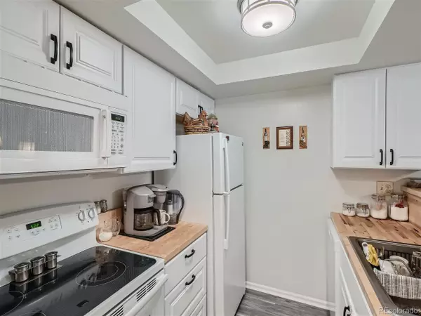Aurora, CO 80017,16001 E Alaska Pl #5