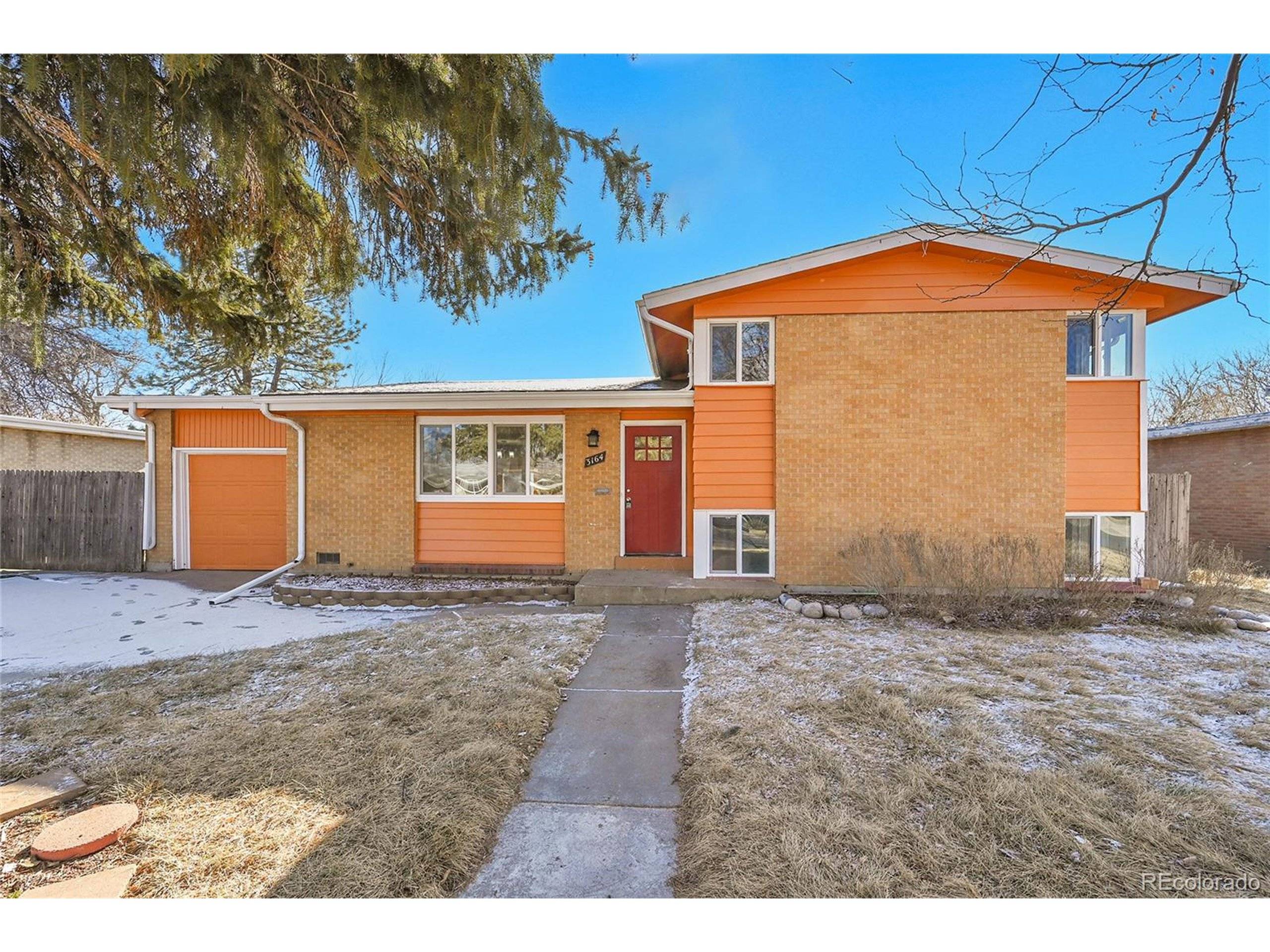 3164 Scranton St, Aurora, CO 80011