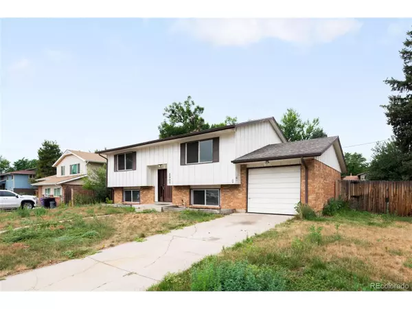 Denver, CO 80227,2905 S Pierce St